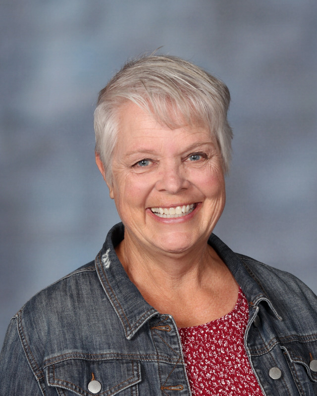 Beth Christensen : Fourth Grade Teacher